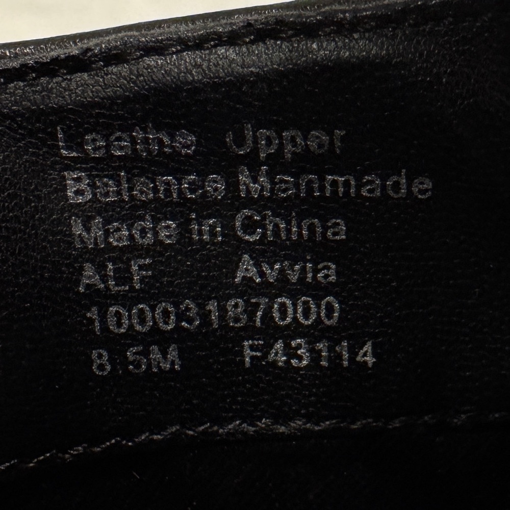 Alfani black ankle boots with side zip. - Picture 2 of 7
